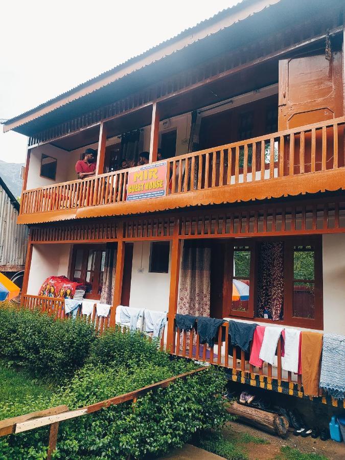 Mir Guest House Пахалгам Экстерьер фото