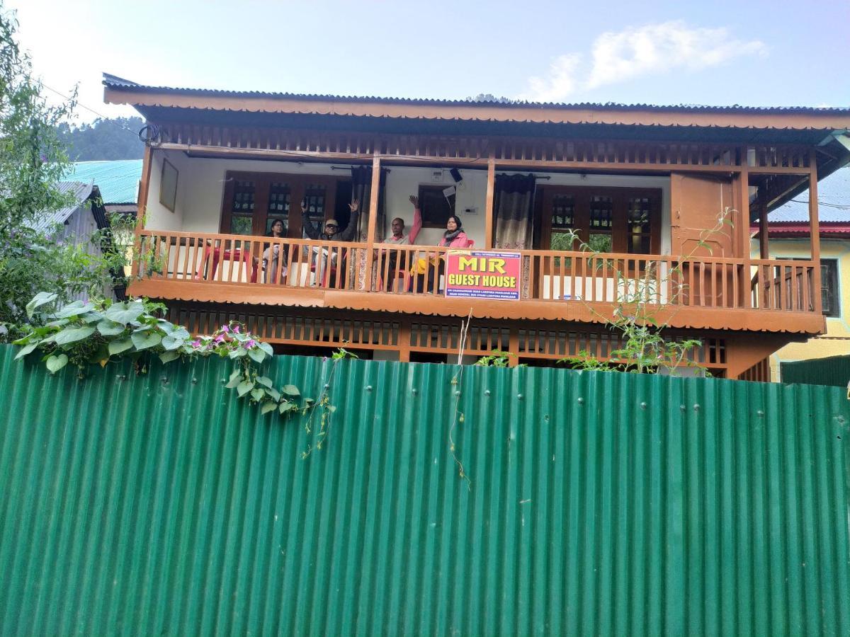 Mir Guest House Пахалгам Экстерьер фото